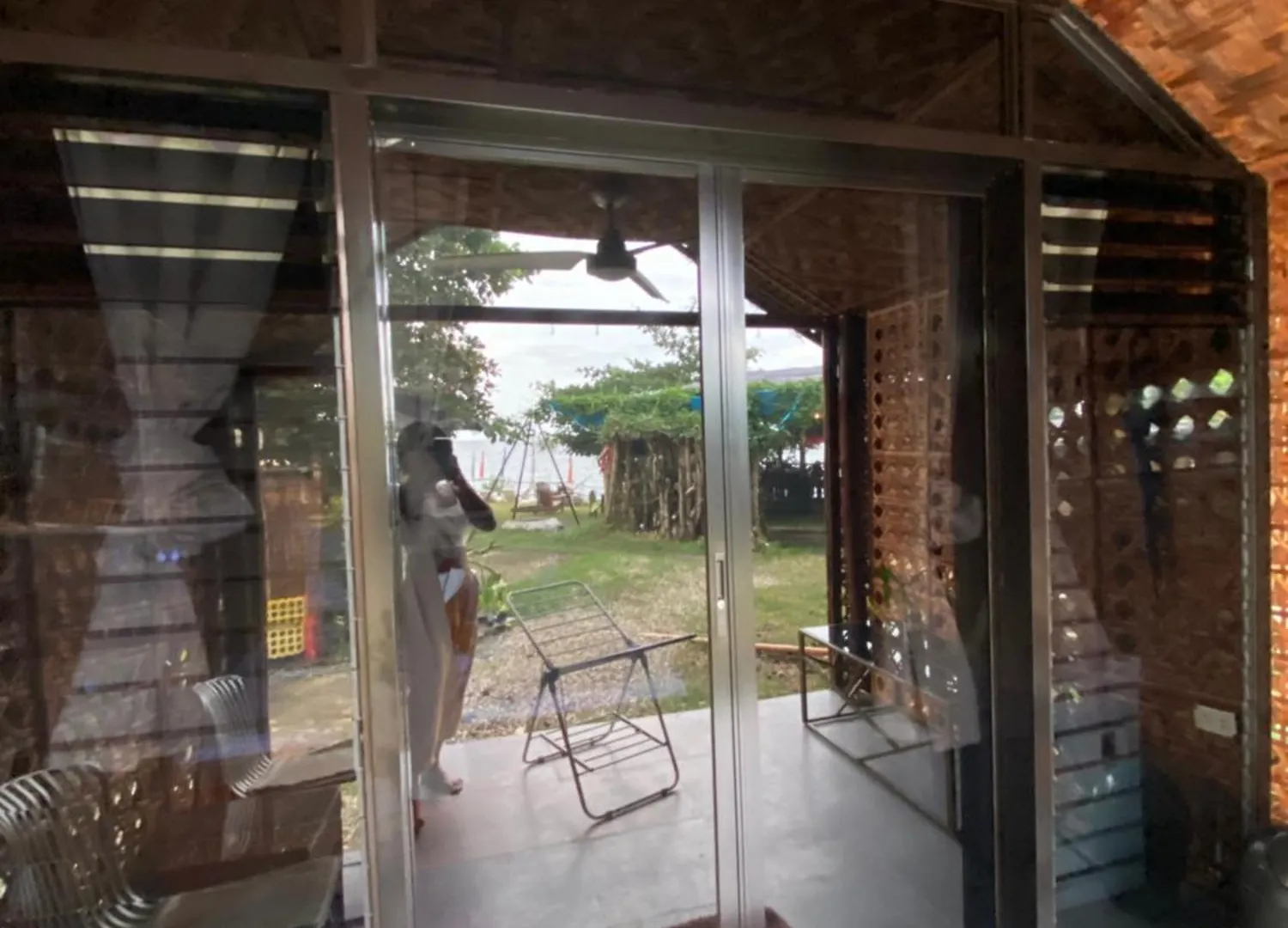 Hotel Jush Natives And Glamping Dauis Rezort